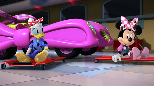 Mickey si pilotii de curse