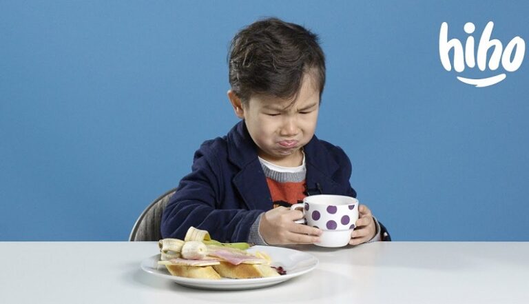 Când copiii încearcă mâncăruri noi